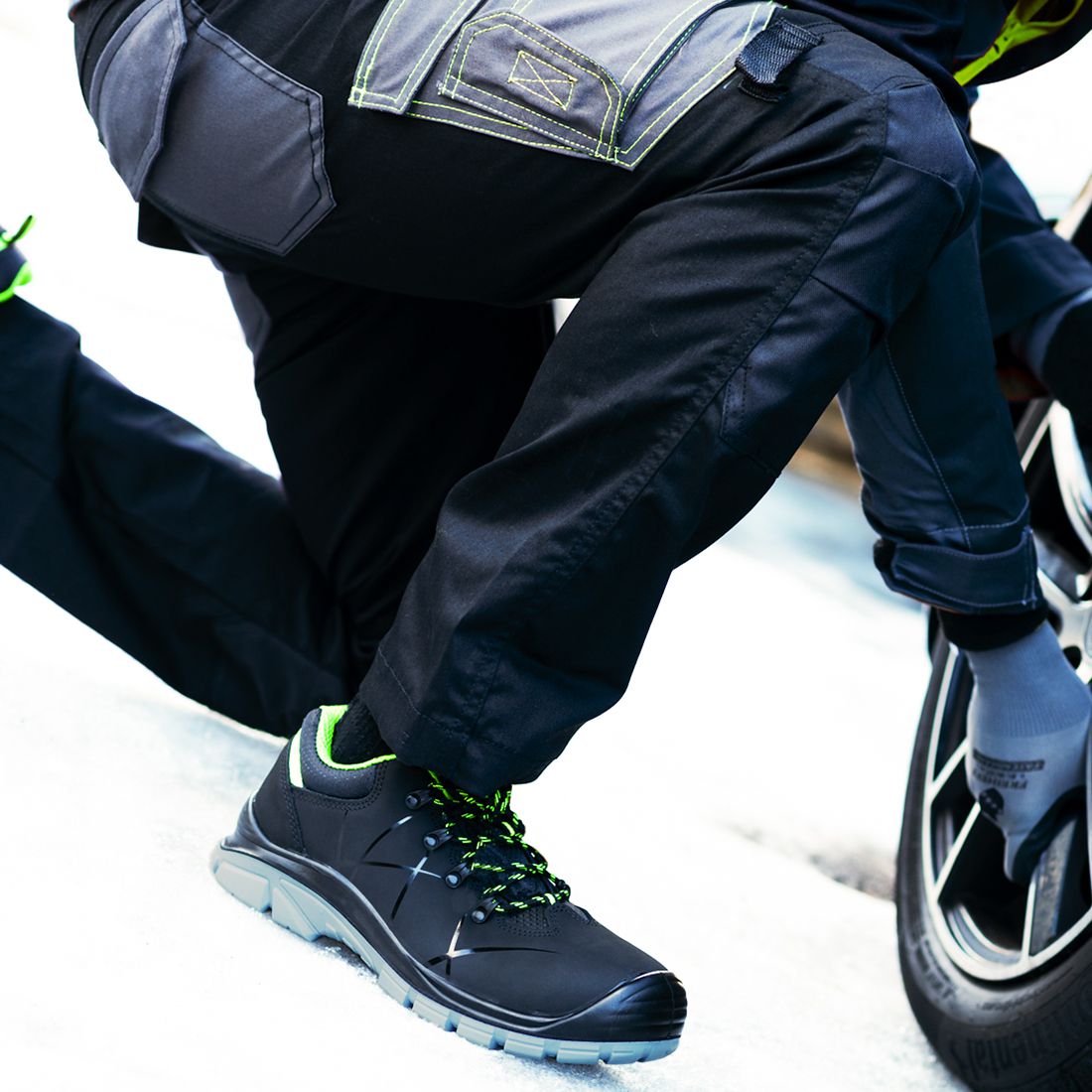 ACE Constructor S3-Arbeits-Sneakers - mit Stahlkappe - Sicherheits-Schuhe für die Arbeit  - Schwarz/Grün - 39