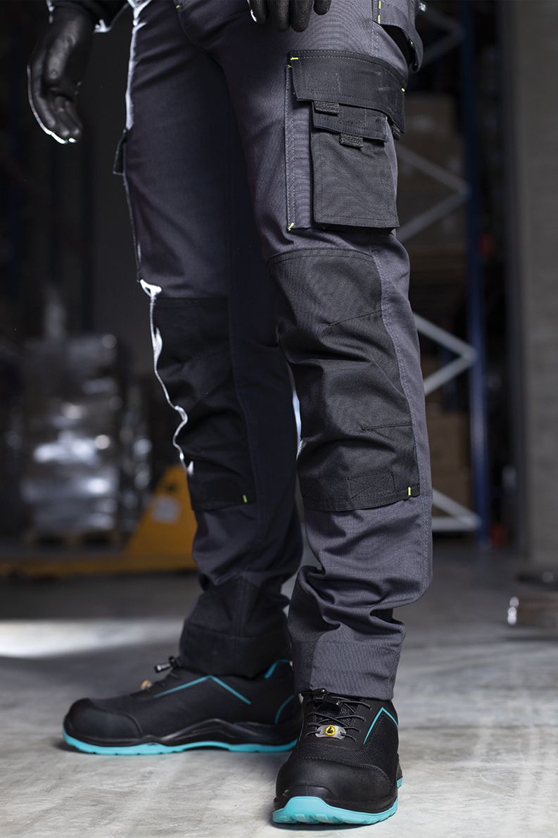 ACE Sapphire S1-P-Arbeits-Sneakers - mit Kunststoffkappe - Sicherheits-Schuhe für die Arbeit  - Schwarz/Blau - 46